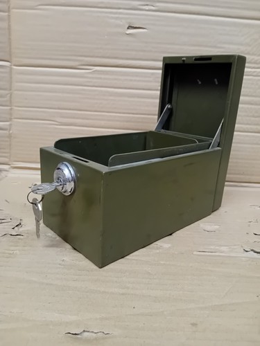 Cassetta sicurezza vintage - cassetta,