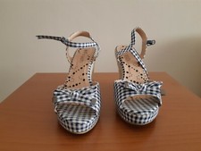 zeppa aperta in tela quadretti