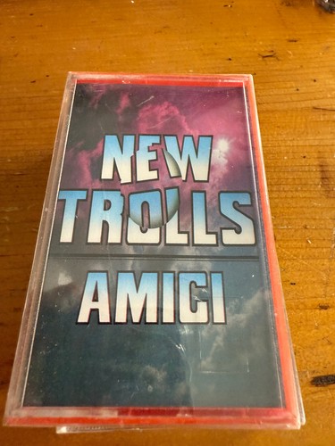 New trolls amici mc - –,