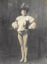 Cabinet Card Photo Risque