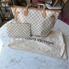 Louis Vuitton Neverfull Tote