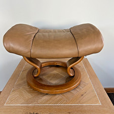 Ekornes Ottomano in Pelle