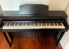 Roland HP603A CB Digital Piano – 88 tasti – 3 pedali – Bluetooth