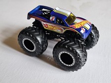 Hot Wheels 164 HW Racing 1