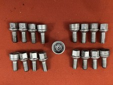 Kit 16 Bulloni Ruota VOLKSWAGEN UP M12x1,5x26 mm+dadiAntifurto+Bussola ORIGINALI