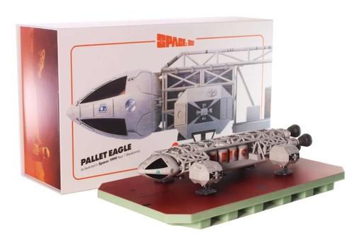 Space 1999 pallet - pallet, eagle
