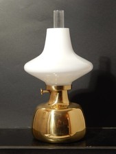 PETRONELLA HENNING KOPPEL LOUIS POULSEN LAMPADA A PETROLIO OTTONE VETRO OPALINO