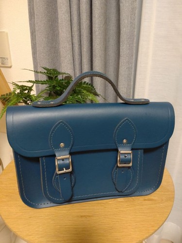 The cambridge satchel company - cambridge,