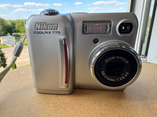 Fotocamera digitale vintage