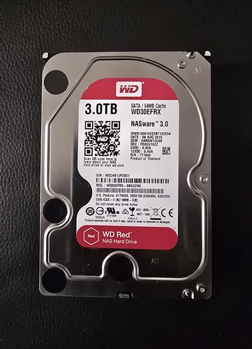 Western digital red - red, plus