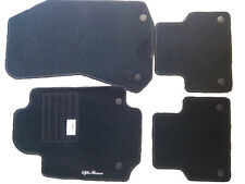 Tappeti Moquette ALFA ROMEO 159 2005> su misura con fix punti fissaggio e ricamo