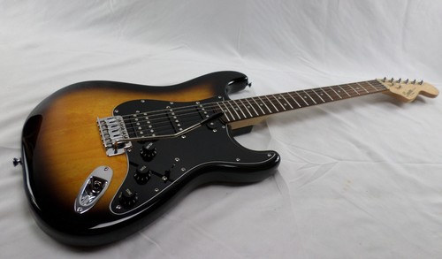 Squier fender strat affinity - fender,