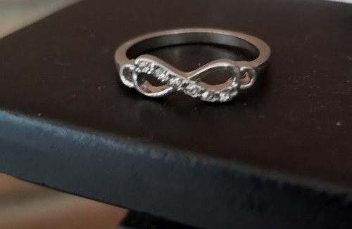 Anello strass infinito con