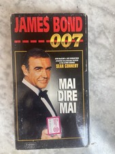 VIDEOCASSETTE: "JAMES BOND 007 Collection". Fabbri Video: MGM/UA 12 Unità