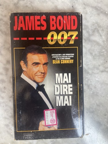 Videocassette james bond 007 - bond,