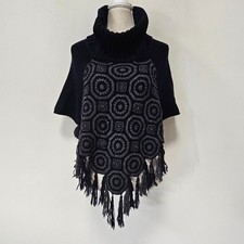 Poncho lavorato a maglia Max