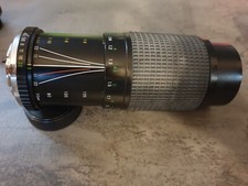 Obbiettivo Kiron 70-210mm 1:45-5.6 MC MACRO + paraluce in gomma.