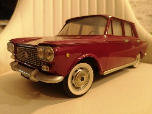 Pocher fiat 1300 - pocher, 1/13