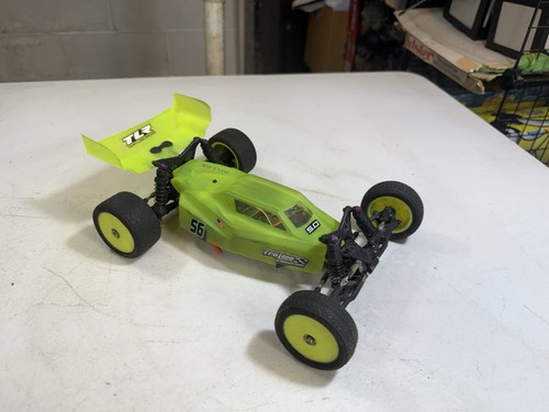 Tlr team losi - racing, b