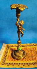 947- PORTA CANDELA ALTO  CON PUTTO CANDELABRO IN BRONZO UNA LUCE