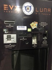 DISTRIBUTORE AUTOMATICO