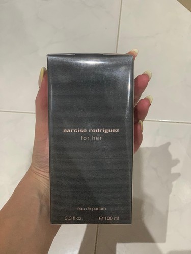 Narciso rodriguez for her