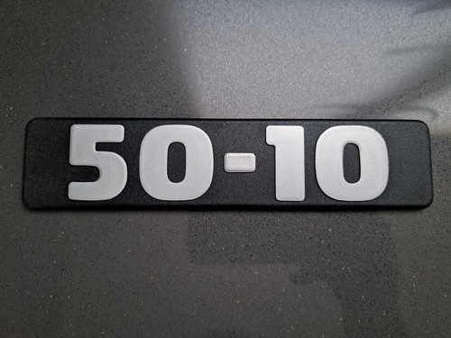 Iveco fregio logo - 50-10,