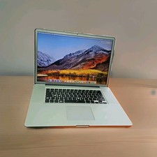 Apple MacBook Pro 17" fine