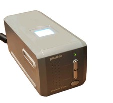 Plustek OpticFilm 7200 scanner