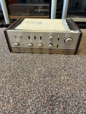 Amplificatore stereo a stato