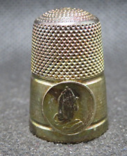 BIRMINGHAM HALLMARKED SILVER 1998 THIMBLE - PRAYER
