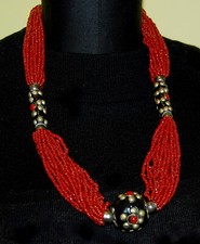 Collana di Corallo Rosso  Multifilo • Vintage