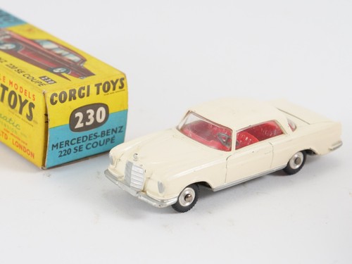 Corgi 230 mercedes benz - 230, mercedes-benz
