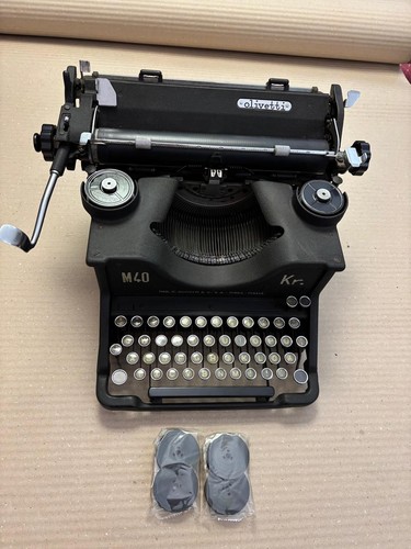 Macchina scrivere olivetti - da,