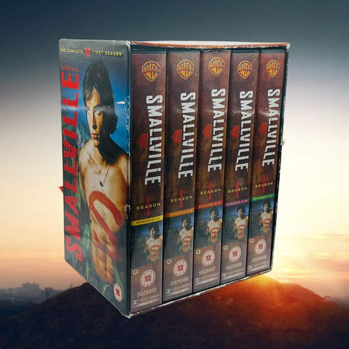 Smallville season one vhs - smallville,