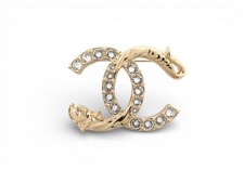NUOVA SPILLA CON LOGO CHANEL