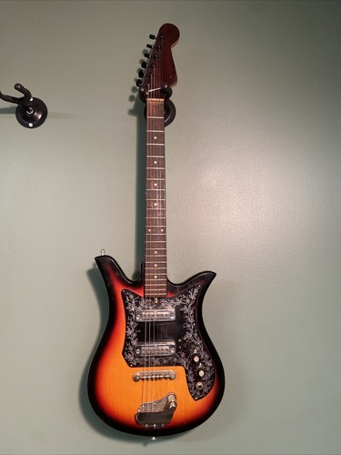 Chitarra elettrica vintage