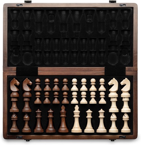 Magnetic wooden chess set - 15",