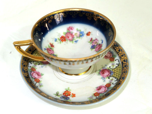 Vecchia cassa moka con