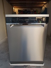 Lavastoviglie Whirlpool libera