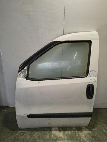 52155068 porta anteriore