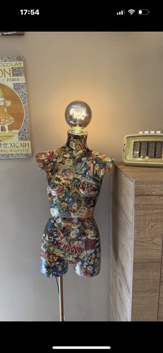 Manichino vintage con lampada - vintage,