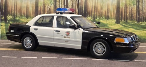 Leggi 1 18 autoart ford - **leggi**,