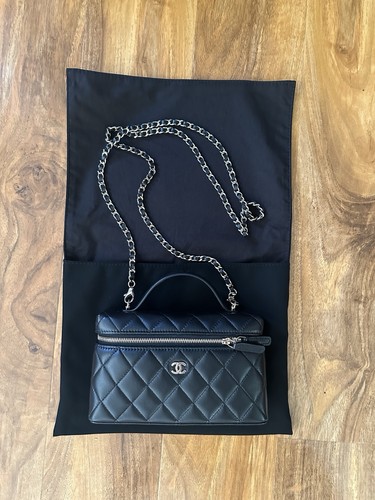 Chanel borsa vanità nera
