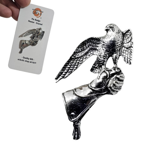 Guanto falco spilla peltro