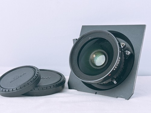 Nikon nikkor f 4 - 65, f/4