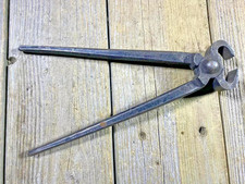 Attrezzi pinze in ferro -