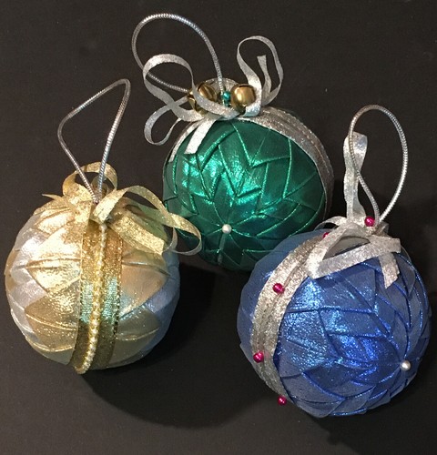 Palline patchwork natalizie