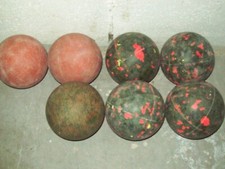 sette bocce da gioco 