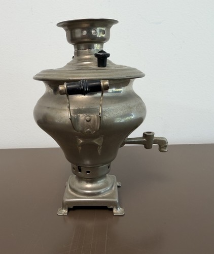 Samovar russo sovietico - , in